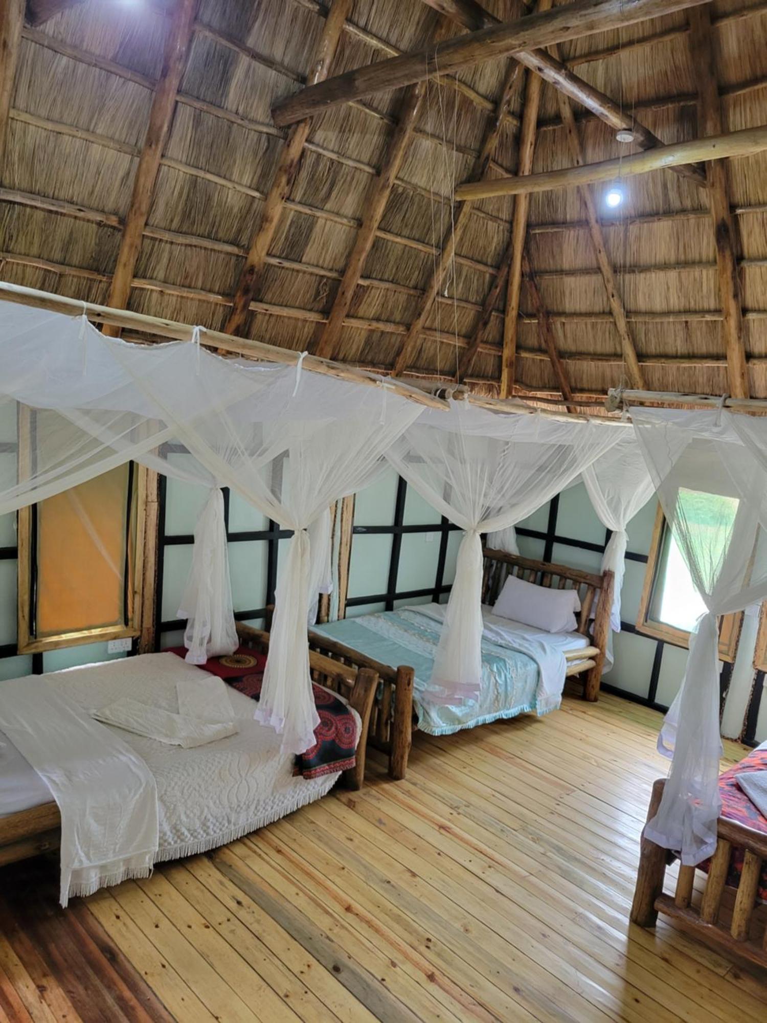 Songbird Safari Lodge & Campsite Katunguru 외부 사진